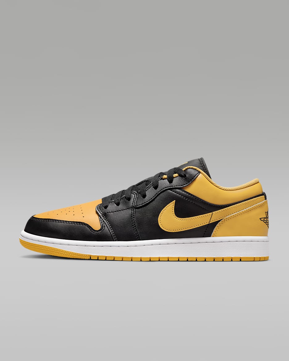 Air Jordan 1 Low Men s Shoes. Nike JP